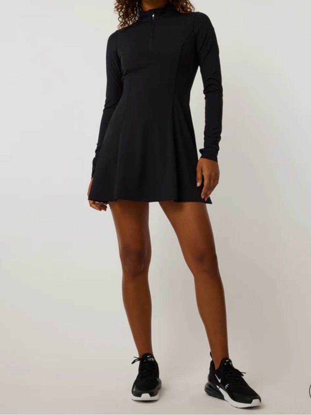 Greyson Long Sleeve Hera Dress In black UPF Protection Size Medium